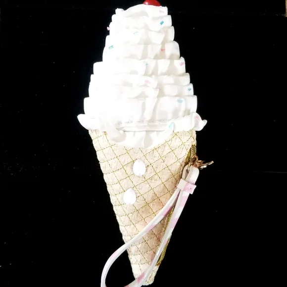 Betsey Johnson Kiss Me Till Ice Cream Wristlet - Picture 15 of 16